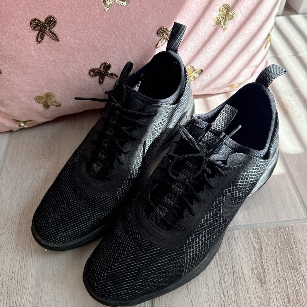 Nike Black Lunarlite Shoes Women’s Sneaker 10 - Picture 3 of 5